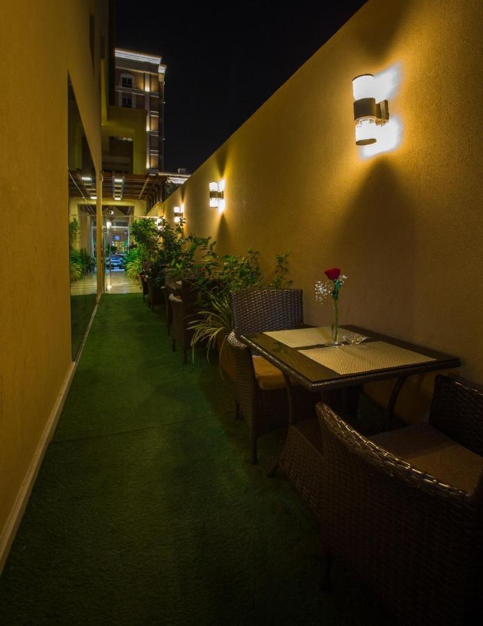 Sun Park Hotel Suites Yidda Exterior foto