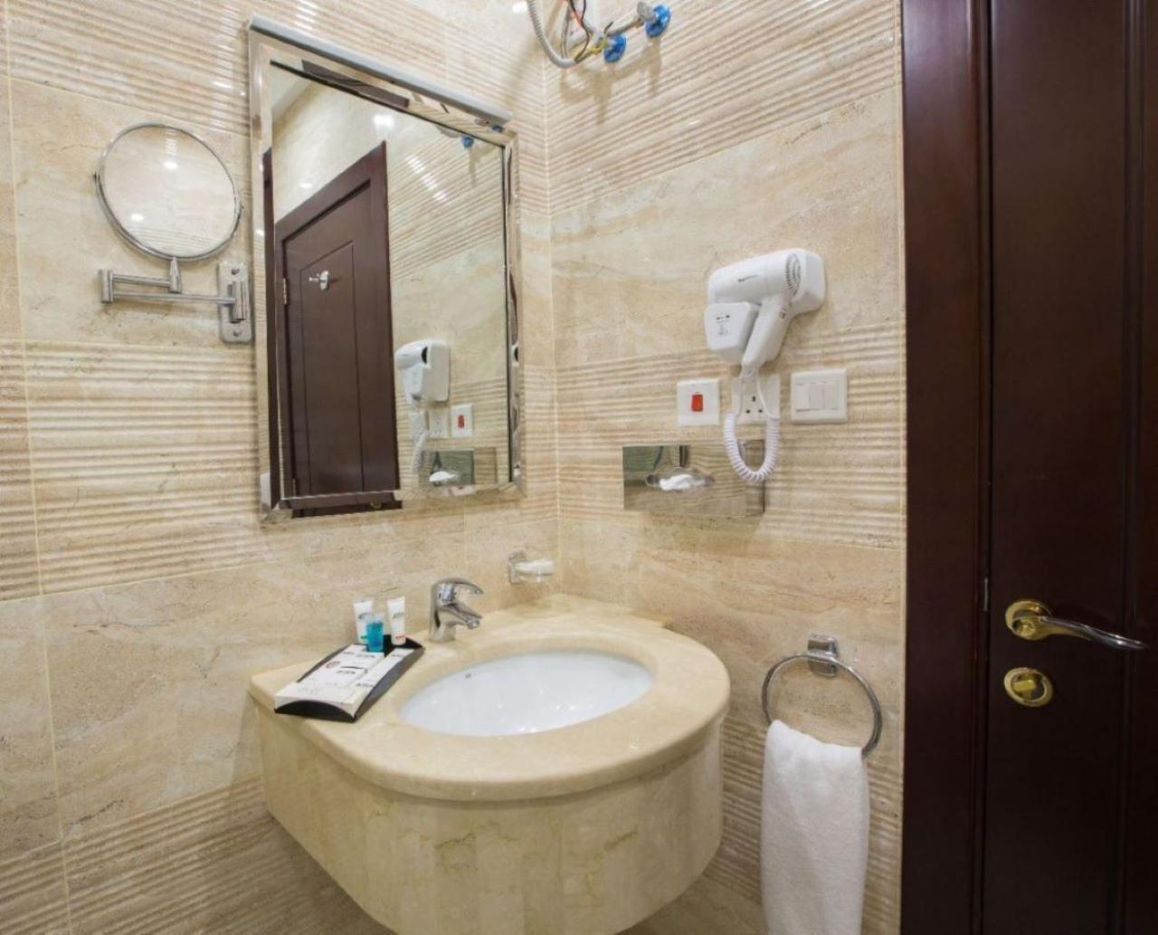 Sun Park Hotel Suites Yidda Exterior foto